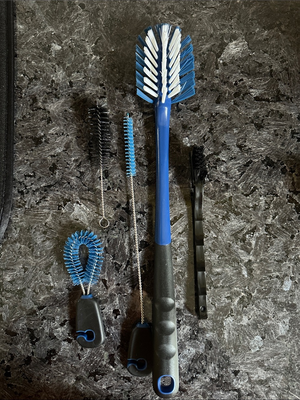Blue Multi-Purpose Bottle and Straw Cleaning Brush Set